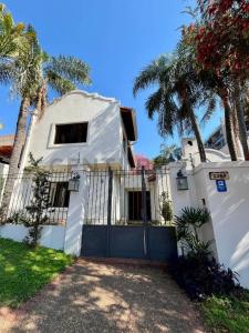 Padre de la Cruz Ortigoza e/ Prócer Pedro Alcántara 2349, Cañada Del Ybyray, Asunción 00001, パラグアイ