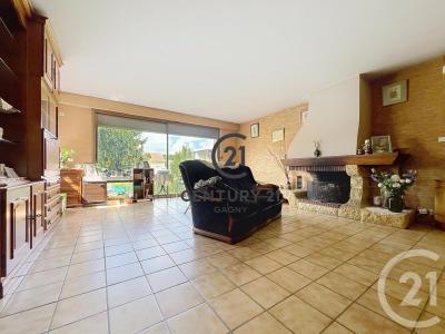 Gagny, Isla De Francia 93220, Francia