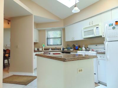 858 N Auburn Woods Drive, Palatine, Illinois 60067, Estados Unidos