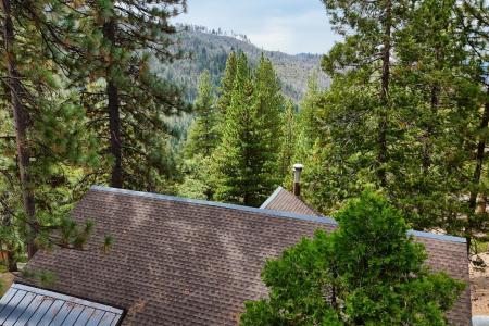 7497 Yosemite Park Way, Yosemite West, California 95389