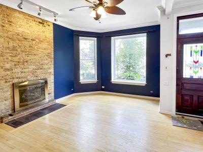 2649 W Evergreen Avenue , 1, Chicago, Illinois 60622