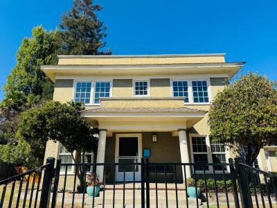 1114 Laurel Street, Santa Cruz, Califórnia 95060, Estados Unidos