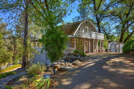 15241 Magnolia Road, Grass Valley, California 95949, USA
