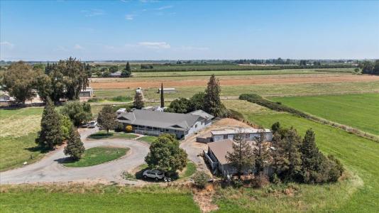 25832 Magnolia Road, Escalon, California 95320, USA