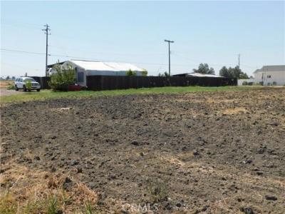 W Almond, Dos Palos, California 93602