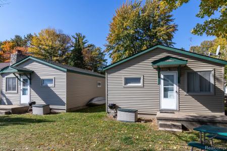 81 S Black River Road, Waverly Township, Michigan 49765, Estados Unidos