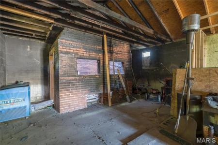 3300 McCasland Avenue, East St Louis, Illinois 62207, USA