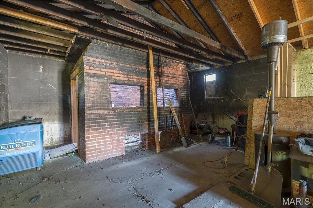 3300 McCasland Avenue, East St Louis, 伊利諾州 62207, 美國