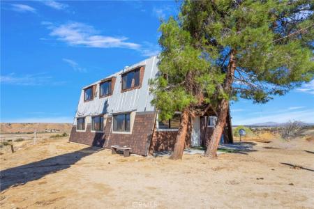 19765 Rox Road, Apple Valley, Kalifornien 92308, USA