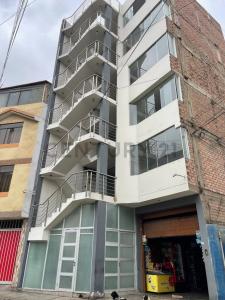 en Lote 15 Mz B-1 b-1, Lima, Lima 00001, Peru