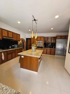 condominio Parque Floresta , Oeste, Santa Cruz 00001, Боливия