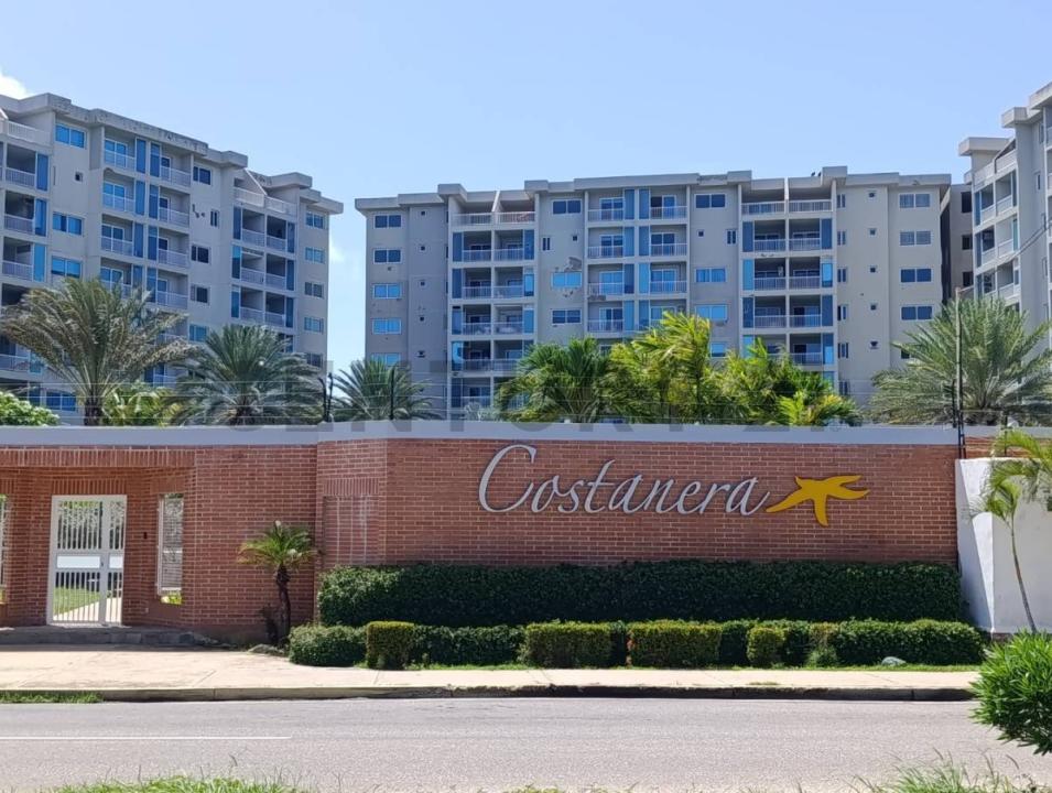 Avenida Aldonza Manrique, sector playa moreno La Costanera, Pampatar, Nueva Esparta 6316, Venezuela