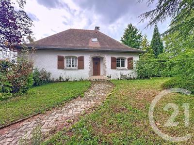 Orcines, Auvergne 63870, France