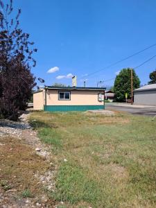 321 Virginia Street, New Meadows, Idaho 83654, USA