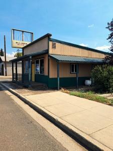 321 Virginia Street, New Meadows, Idaho 83654, USA