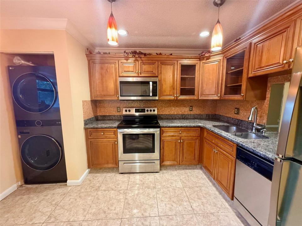 4215 NW 22nd St #2117, Coconut Creek, Florida 33066, Estados Unidos