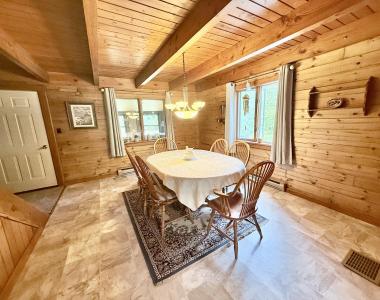 849 River Road, Peru, New York 12972, Amerika Birleşik Devletleri