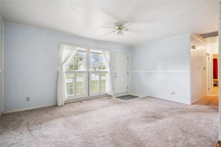 4439 Benton Street Ne, Cedar Rapids, 爱荷华州 52402, 美国