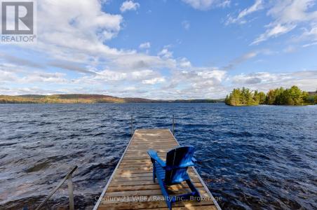 671 GRAPHITE BAY ROAD, Greater Madawaska, Ontario K0J 1H0, Kanada