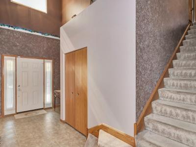 1612 Whisper Glen Drive, Plainfield, Illinois 60586