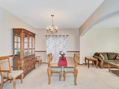 1612 Whisper Glen Drive, Plainfield, Illinois 60586