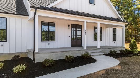 582 Harnett Central Road, Fuquay Varina, Kuzey Karolina 27526, Amerika Birleşik Devletleri