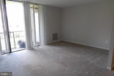 762 Quince Orchard Boulevard , 762-102, Gaithersburg, Maryland 20878, Estados Unidos