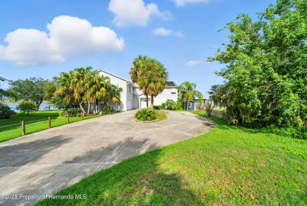 2435 N Watersedge Drive, Crystal River, 佛罗里达州 34429, 美国