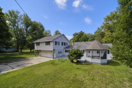 6665 Lakeshore Road, Manistee, Michigan 49660, Stati Uniti