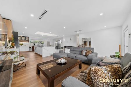 20 Godfrey Avenue, West Hoxton, NSW 2171, Australia