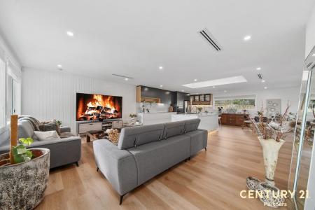 20 Godfrey Avenue, West Hoxton, NSW 2171, Australia