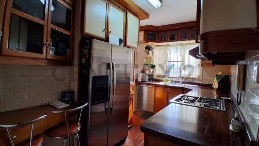 Francisco de Miranda Res. Trapichito, Caracas, Miranda 1071, Venezuela