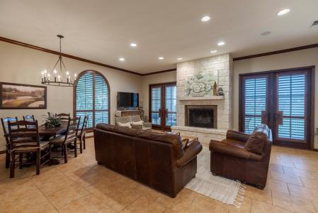 3801-15 Club House Rd, Kerrville, Техас 78028, Соединенные Штаты