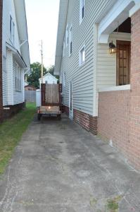 1906 Kinneys Lane, Portsmouth, Ohio 45662