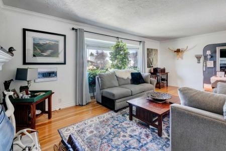 2141 19 AVENUE, Didsbury, 앨버타주 T0M 0W0, 캐나다