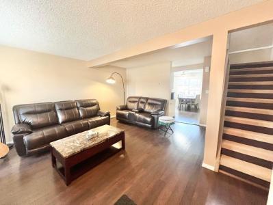 808 BIRCHWOOD CLOSE, Drumheller, Alberta T0J 0Y6, Canada