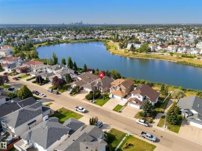 341 HOLLICK-KENYON ROAD NW, Edmonton, Alberta T5Y 2T6, Canada