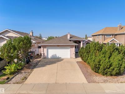 341 HOLLICK-KENYON ROAD NW, Edmonton, Alberta T5Y 2T6, Canadá