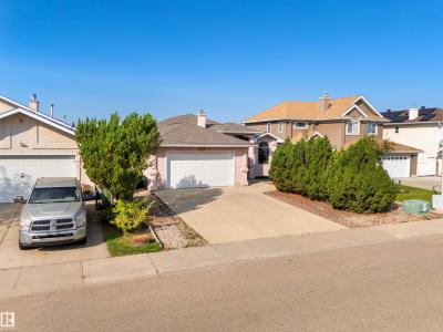 341 HOLLICK-KENYON ROAD NW, Edmonton, Alberta T5Y 2T6, Canadá