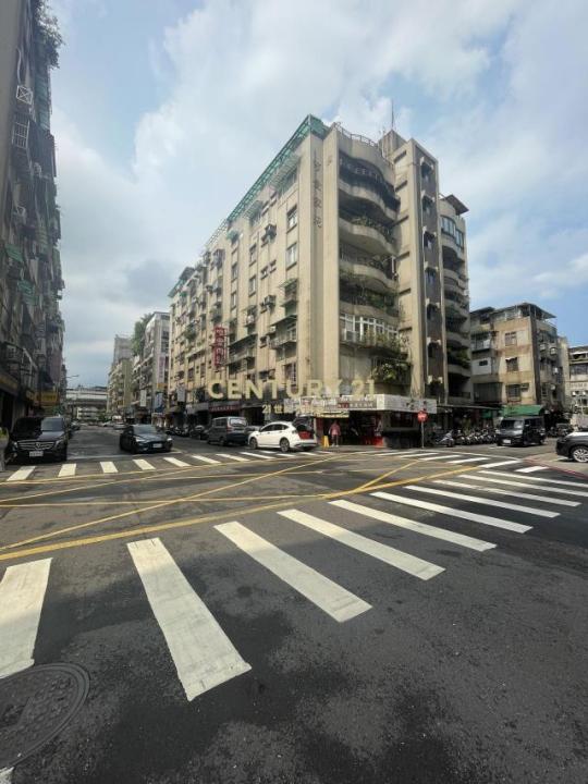 忠孝東路四段, Da'an Dist., Taipei 106, Taiwan