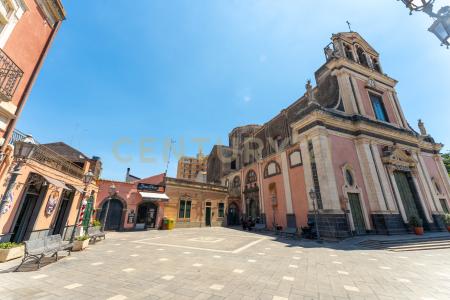 Via Etnea, Mascalucia, Sicilia 95030, Italy