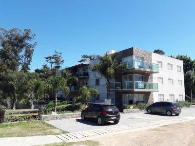 Calle 1 s/n, Villa Argentina, Canelones 15100, Uruguay