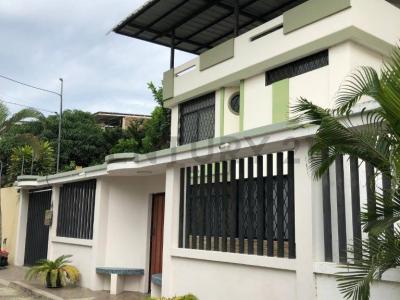 Urbanización los almendros s/n, Manta, Manabí 00001, Equador