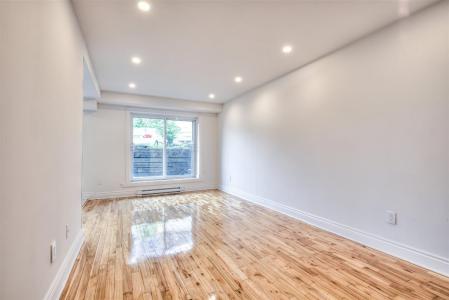 4195  Boul. Notre-Dame, Laval (Chomedey), 魁北克省 H7W 1T2, 加拿大