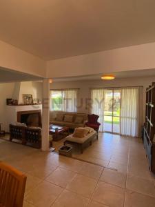 San Fernando, GBA Norte 1644, Argentine