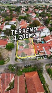 AV, EL TROMPILLO 3ER. ANILLO CALLE JOSE VAZQUES MACHICADO , Sur, Santa Cruz 00001, Bolivia