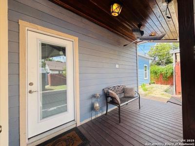 609 W Agarita, San Antonio, Texas 78212