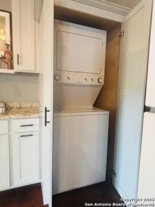 609 W Agarita, San Antonio, Texas 78212