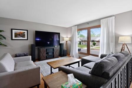 1710 Peachtree Drive, Valparaiso, インディアナ 46383, アメリカ合衆国