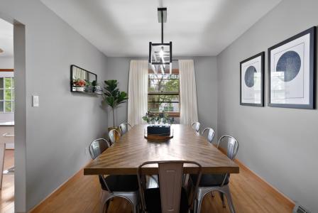 1710 Peachtree Drive, Valparaiso, インディアナ 46383, アメリカ合衆国